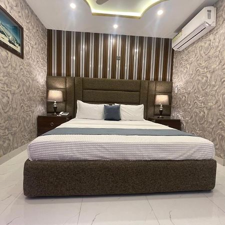 Hotel Croydon International Ραβαλπίντι Εξωτερικό φωτογραφία