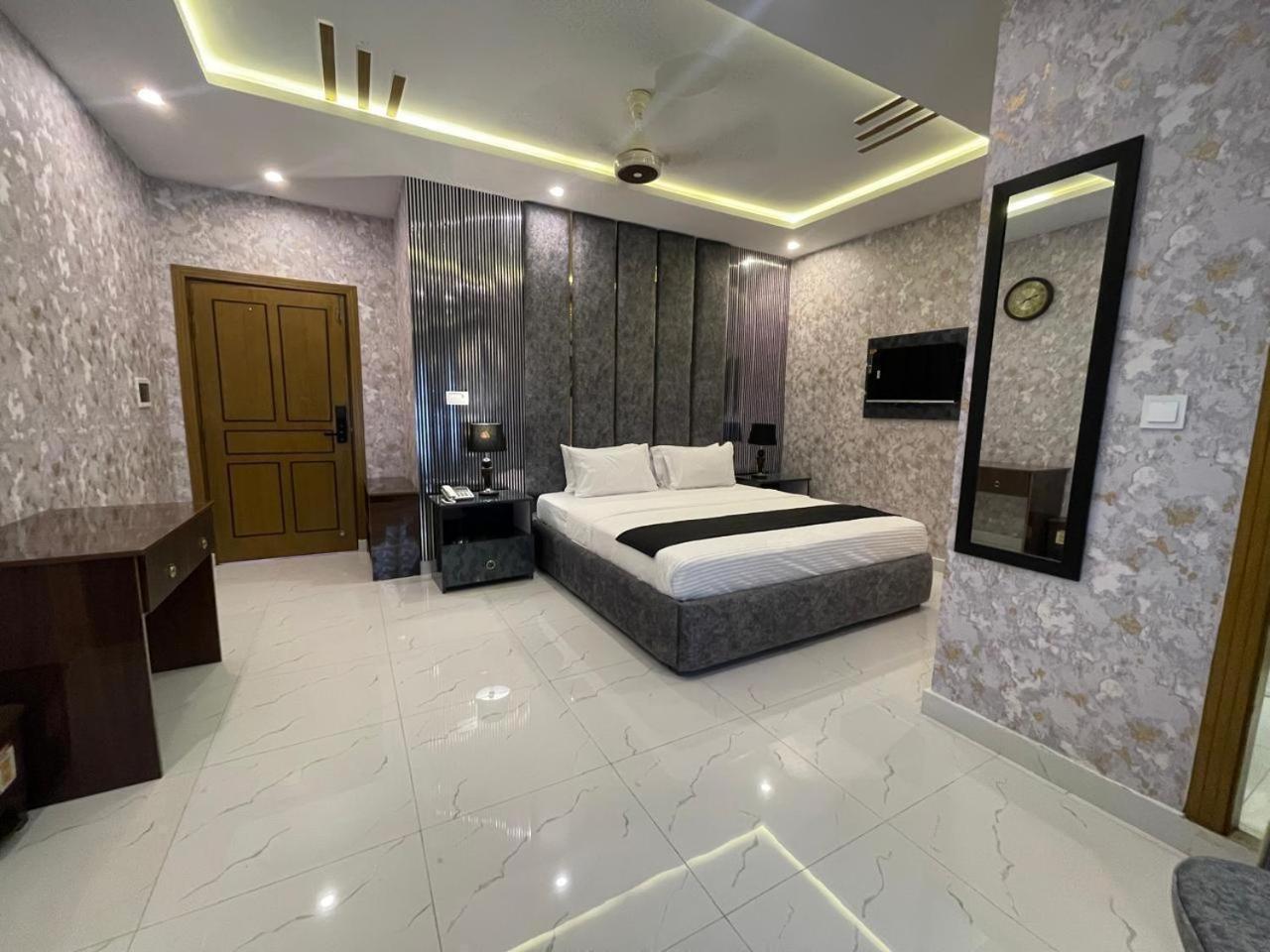 Hotel Croydon International Ραβαλπίντι Εξωτερικό φωτογραφία